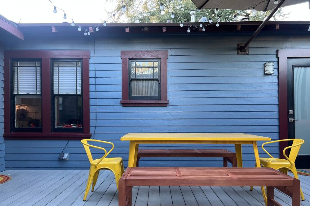 Photo of Outdoor in Mid Central