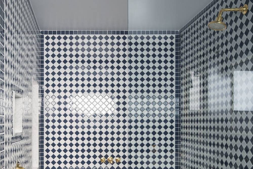 Photo of Bathroom in Desert Horizons