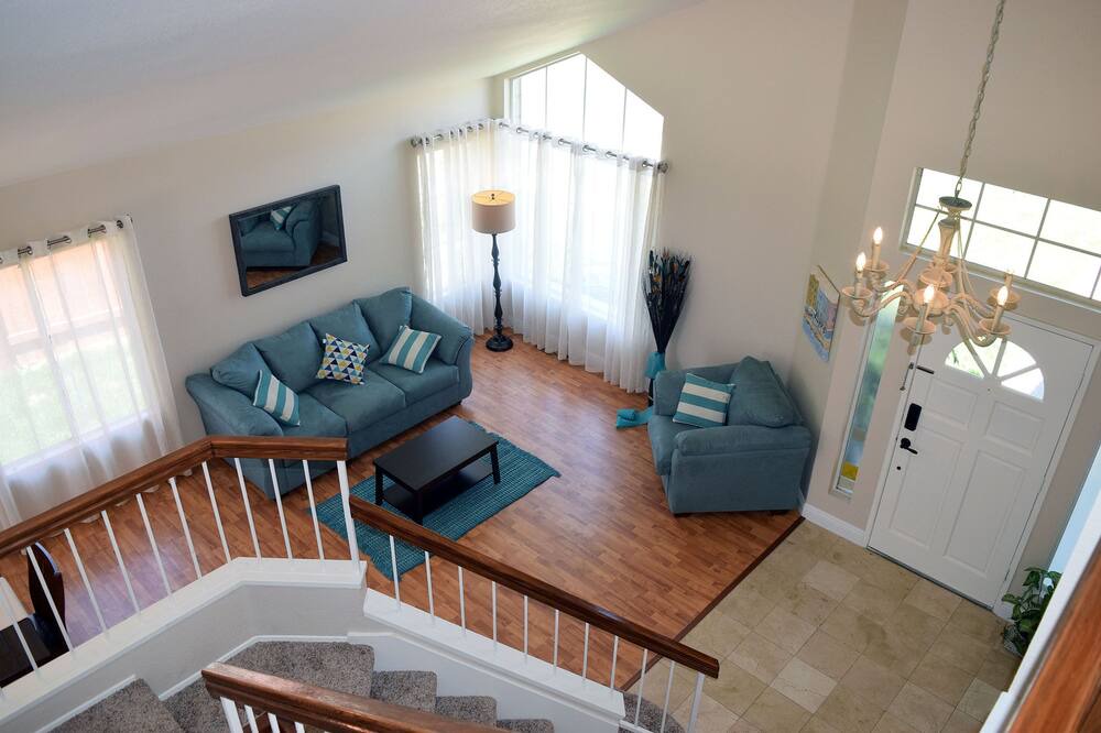 Photo of Livingroom in Temecula