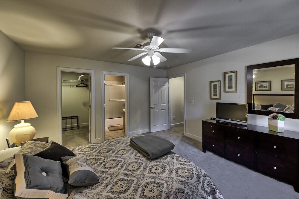 Photo of Bathroom in Forest Meadows