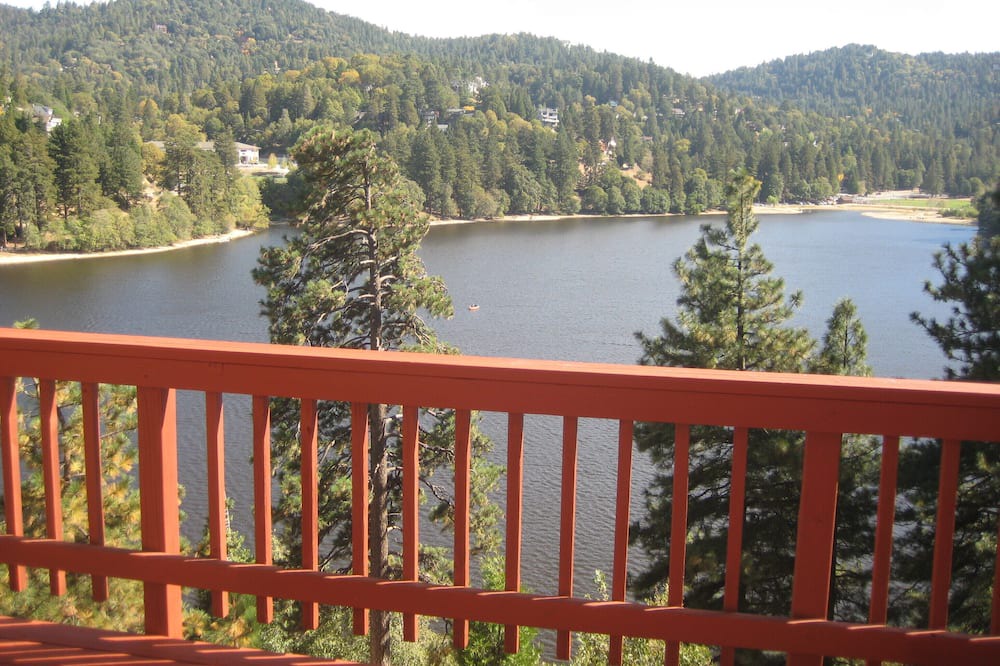 Photo of Patio Balcony in Crestline