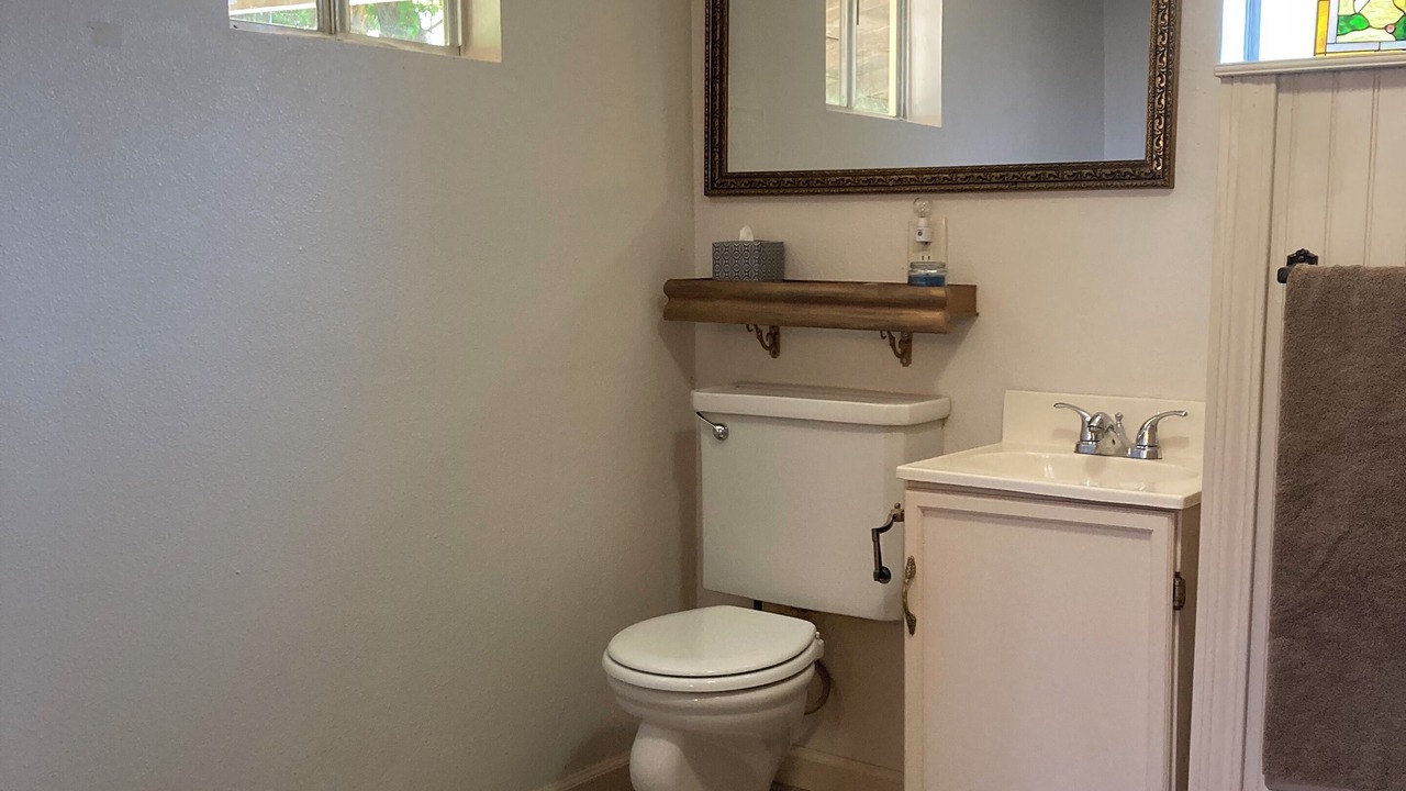 Photo of Bathroom in Orland