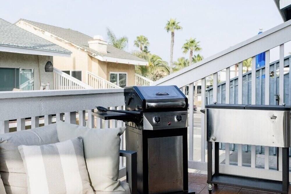 Photo of Patio Balcony in Sunset Beach