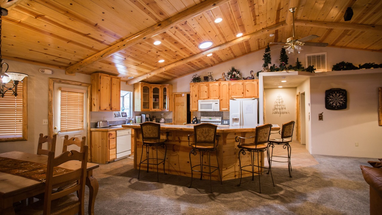 Photo of Kitchen in Summit Estates