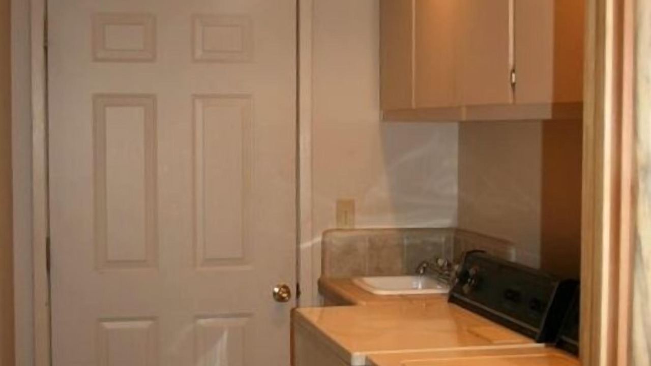 Photo of Kitchen in Summit Estates