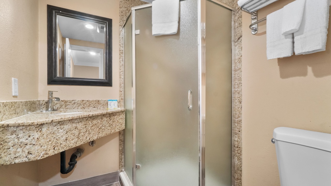 Photo of Bathroom in Huntington Park