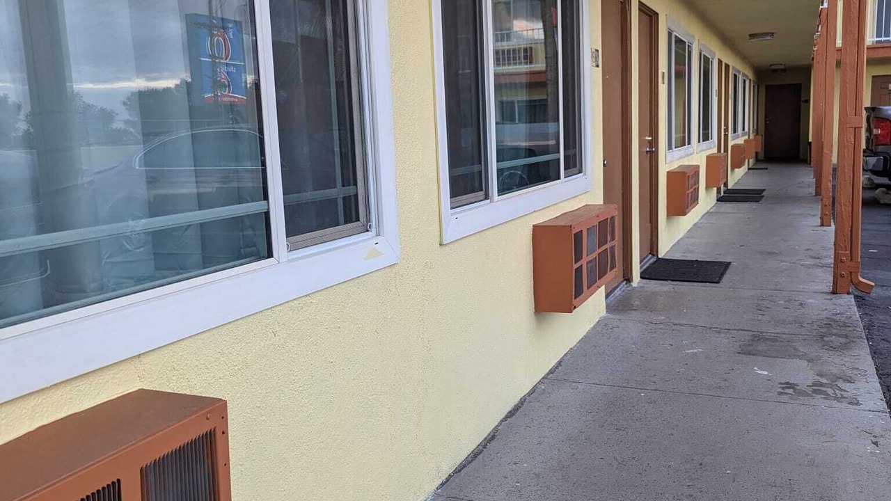Photo of Others in Barstow