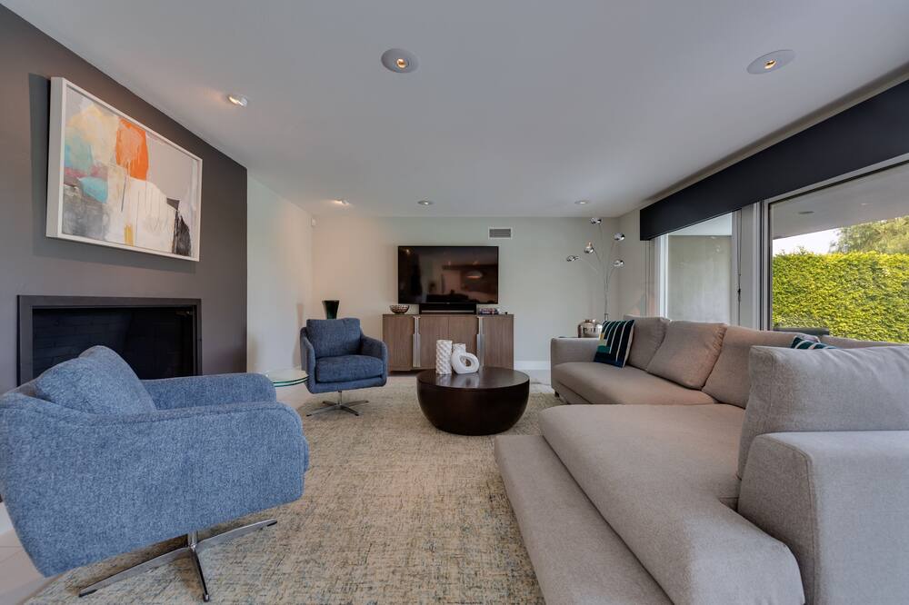 Photo of Livingroom in Indian Canyon