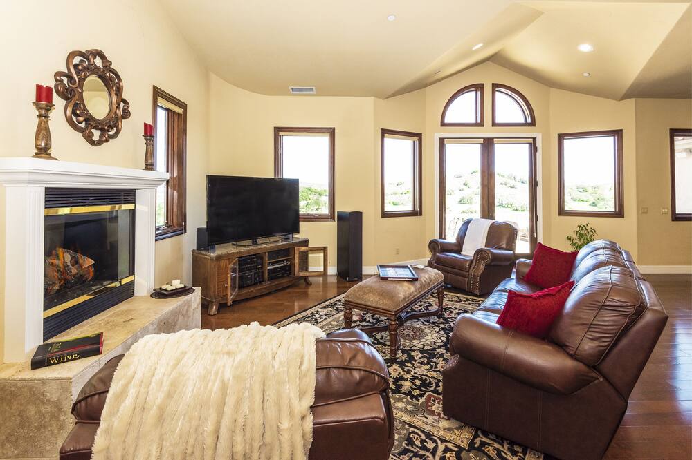 Photo of Bedroom in Solvang