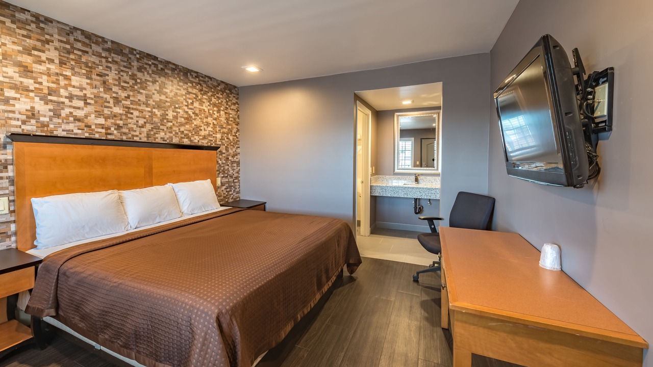 Photo of Bedroom in South Gate