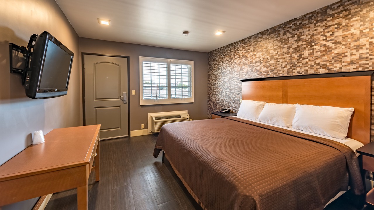 Photo of Bedroom in South Gate