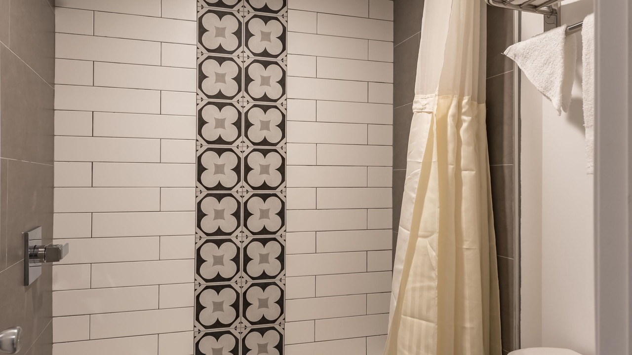 Photo of Bathroom in South Gate