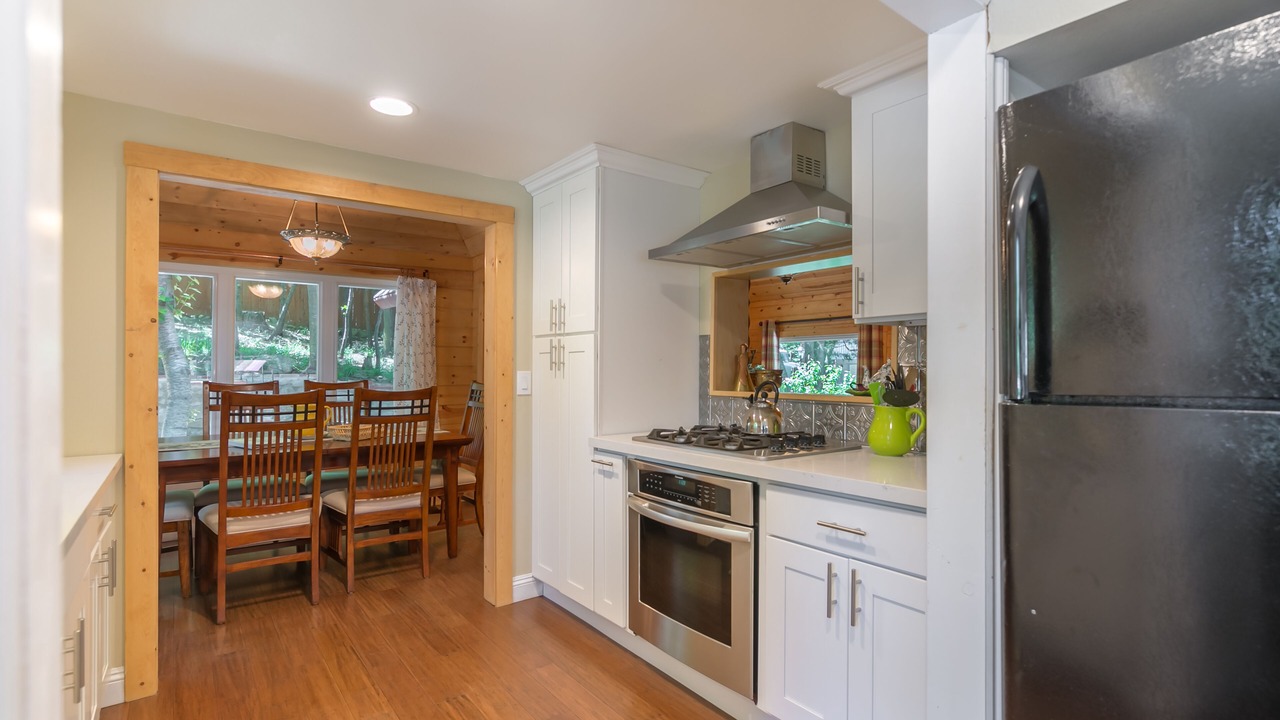 Photo of Kitchen in Crestline