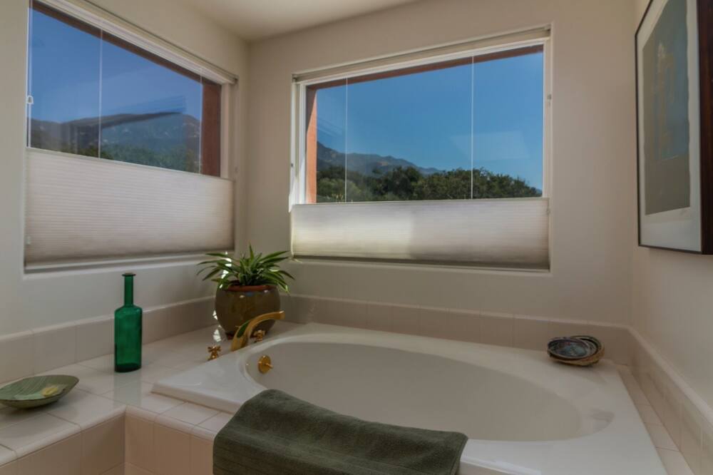 Photo of Bathroom in Montecito