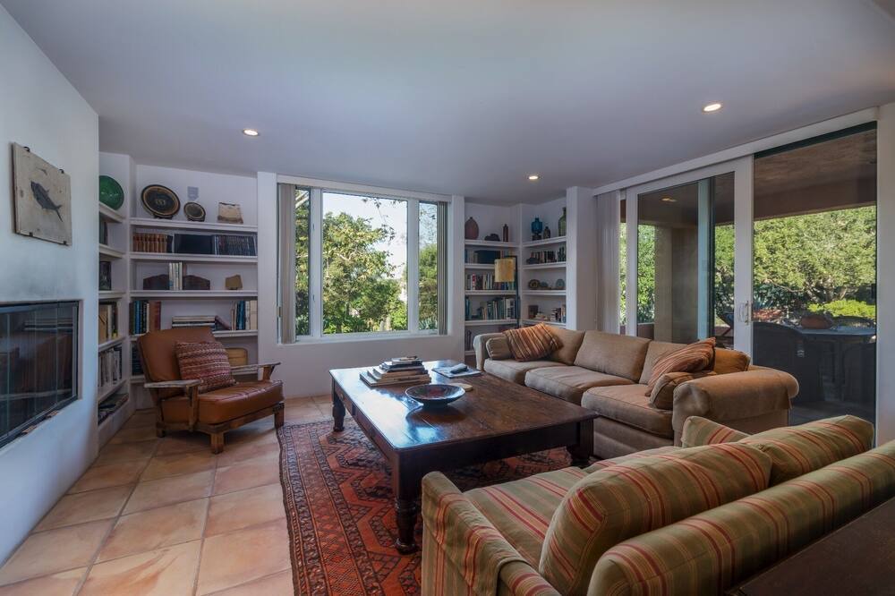 Photo of Others in Montecito