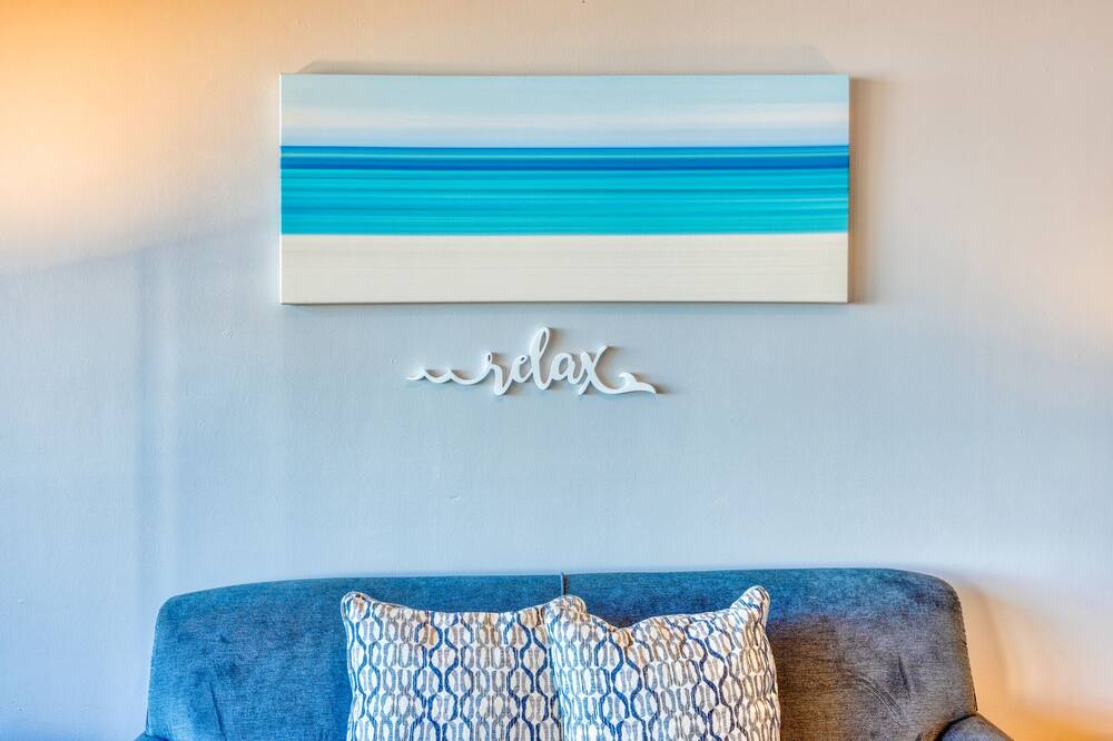 Photo of Bedroom in Avalon