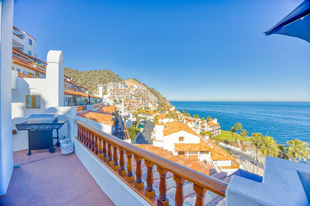 Photo of Patio Balcony in Avalon