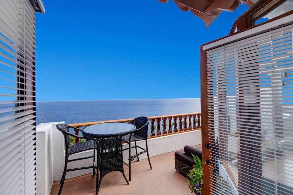 Photo of Patio Balcony in Avalon