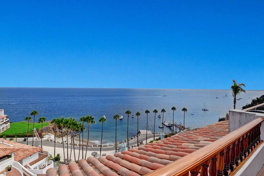 Photo of Patio Balcony in Avalon