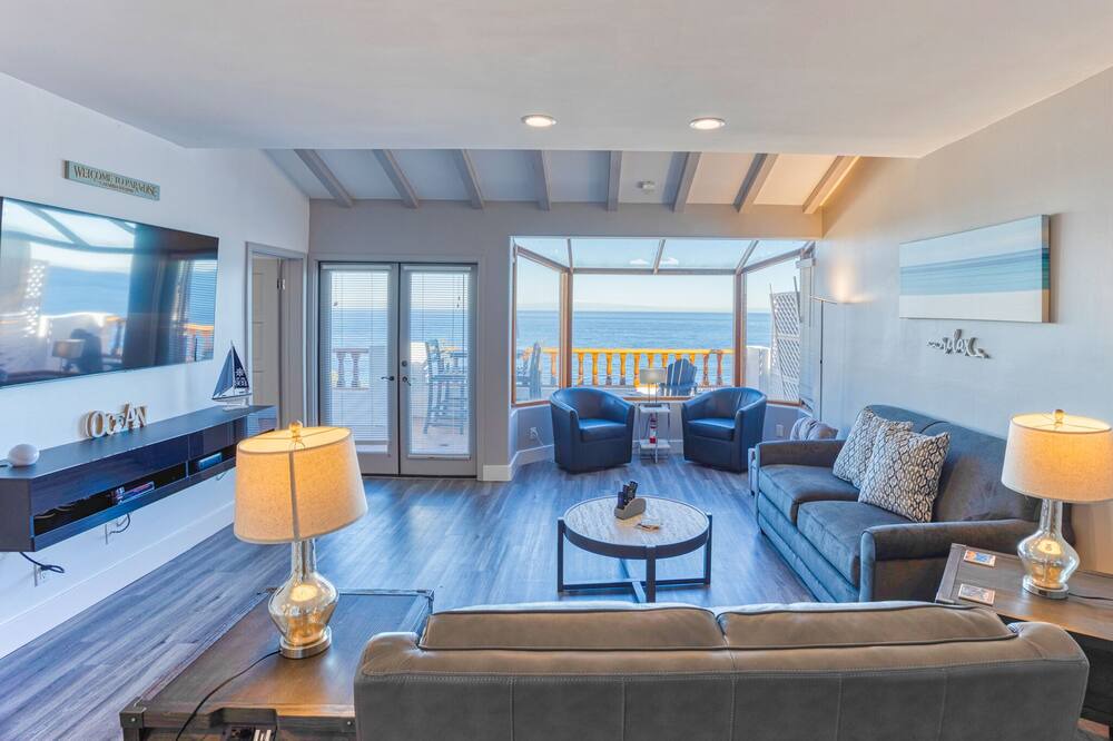 Photo of Bedroom in Avalon