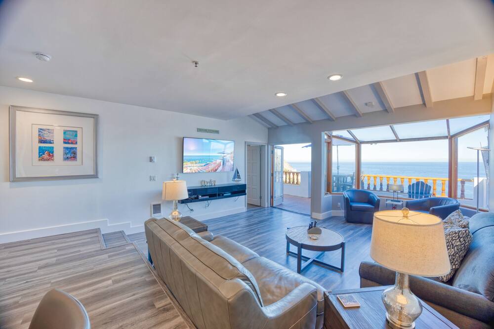 Photo of Patio Balcony in Avalon
