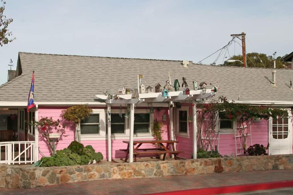 Photo of Others in Avalon