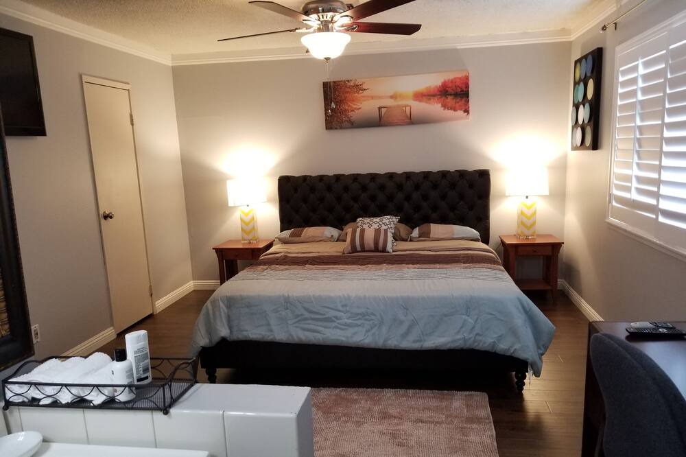 Photo of Bedroom in Ontario