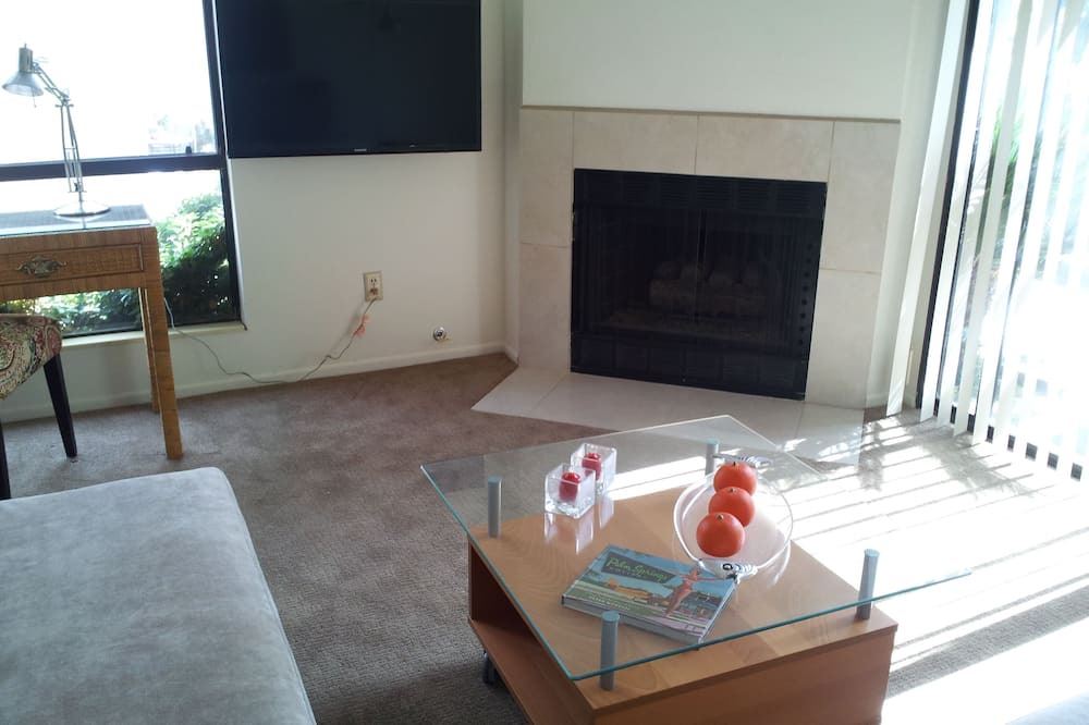 Photo of Livingroom in Araby