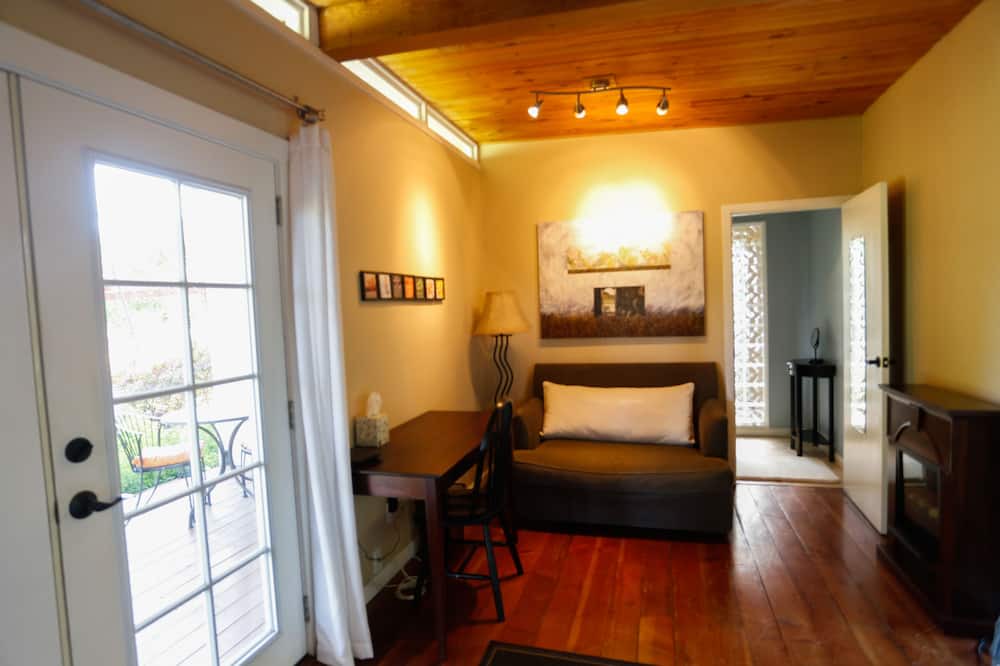 Photo of Livingroom in Napa