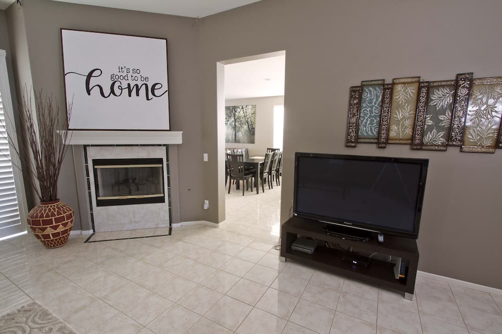 Photo of Bedroom in Temecula