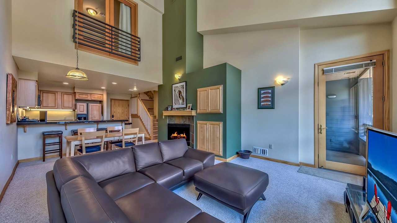 Photo of Livingroom in Kirkwood