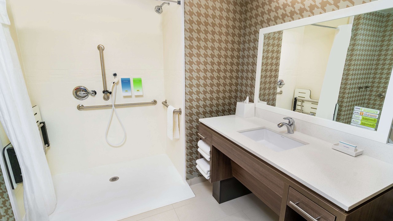 Photo of Bathroom in Roseville