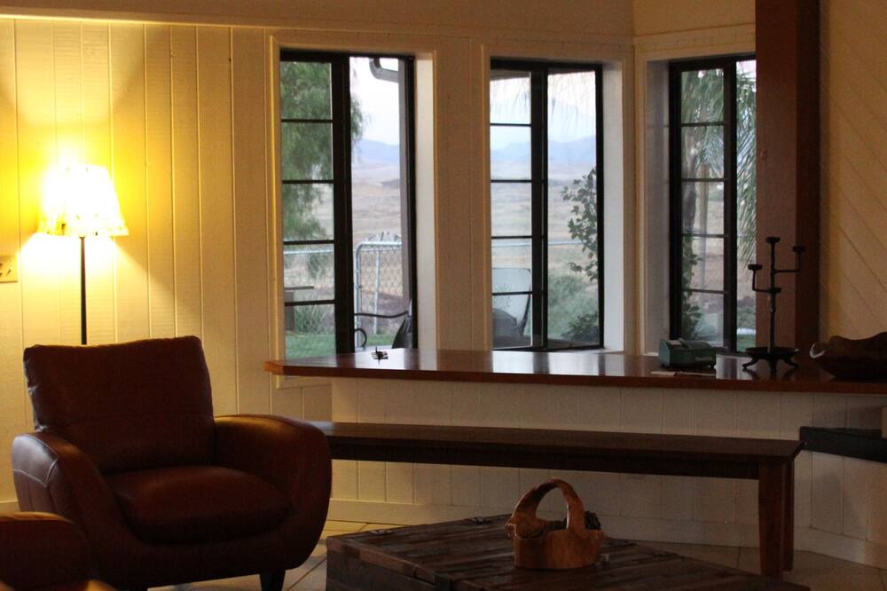 Photo of Livingroom in Temecula