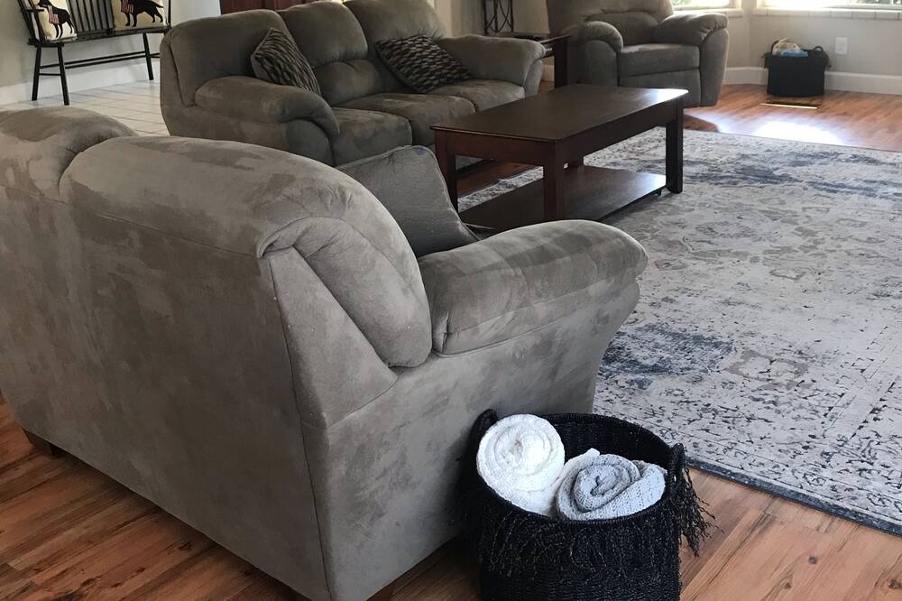 Photo of Bedroom in Valley Springs