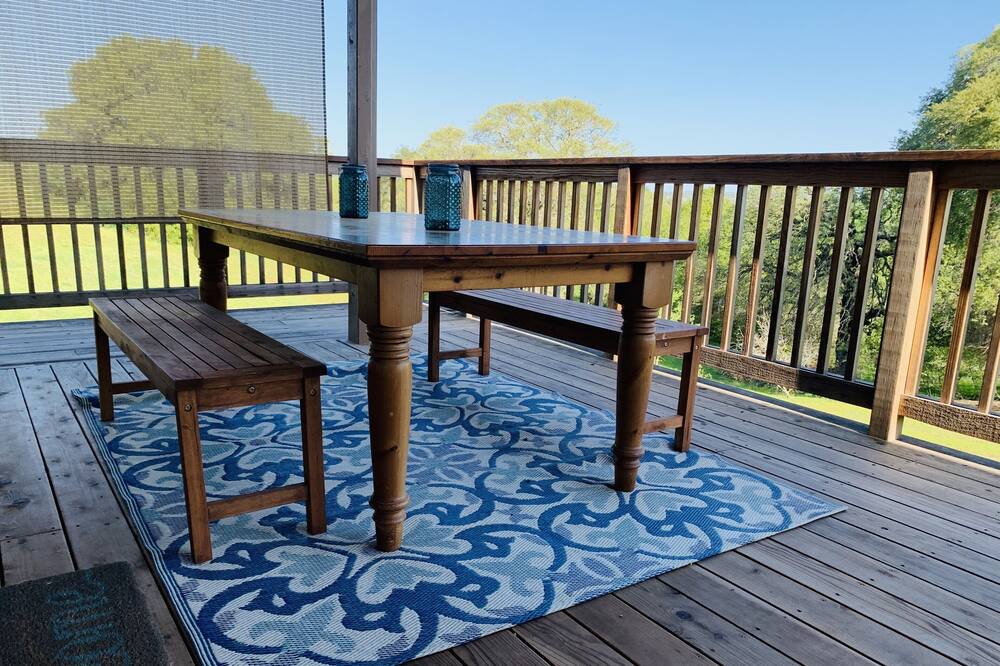 Photo of Patio Balcony in Valley Springs