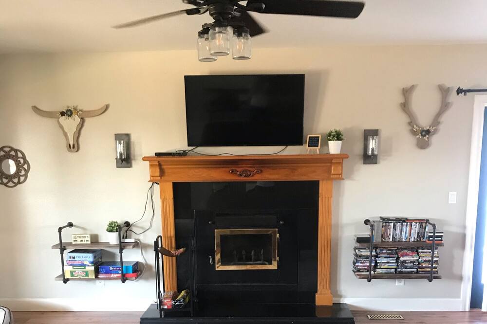 Photo of Bedroom in Valley Springs