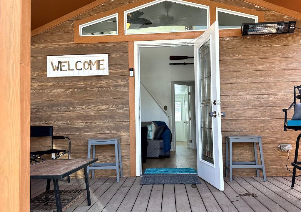 Photo of Outdoor in Earp