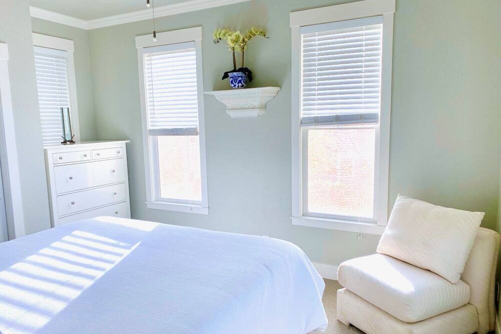 Photo of Bedroom in Chico