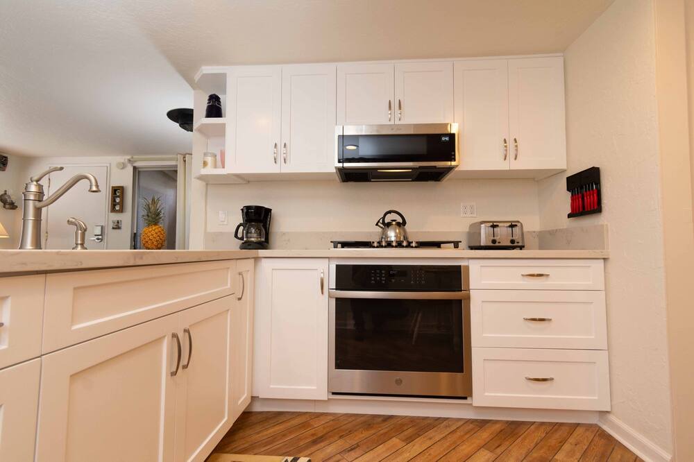 Photo of Kitchen in Avalon