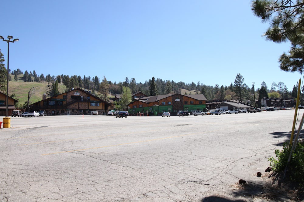 Photo of Others in Summit Estates