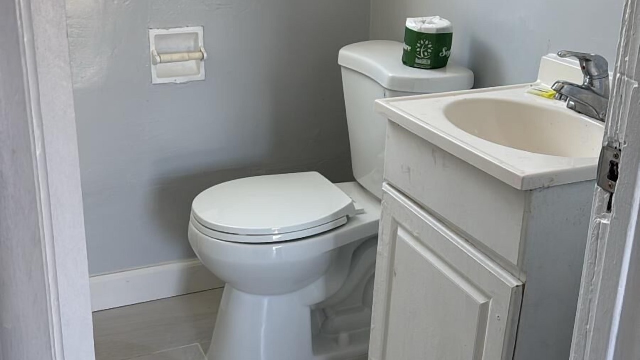 Photo of Bathroom in Longfellow