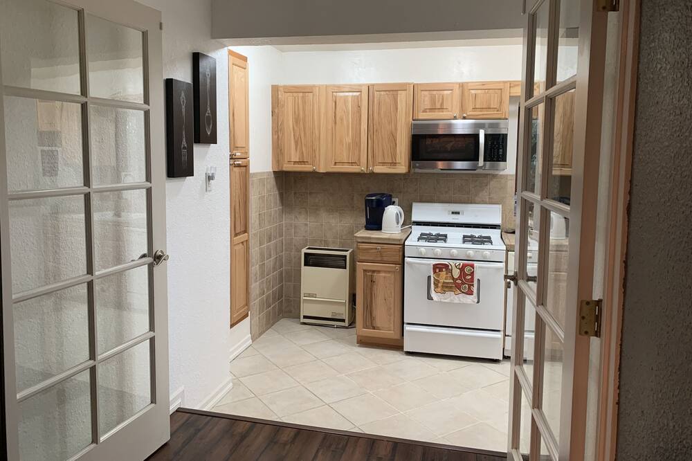 Photo of Kitchen in Holy City
