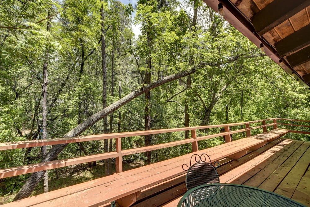 Photo of Patio Balcony in Groom Creek