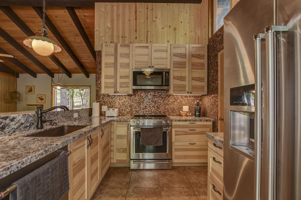 Photo of Kitchen in Groom Creek