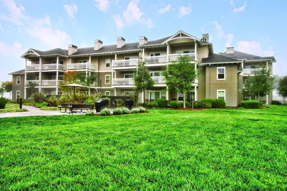 Photo of Outdoor in Windsor