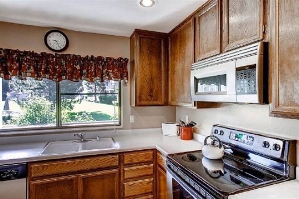 Photo of Kitchen in Plumas Eureka Estates