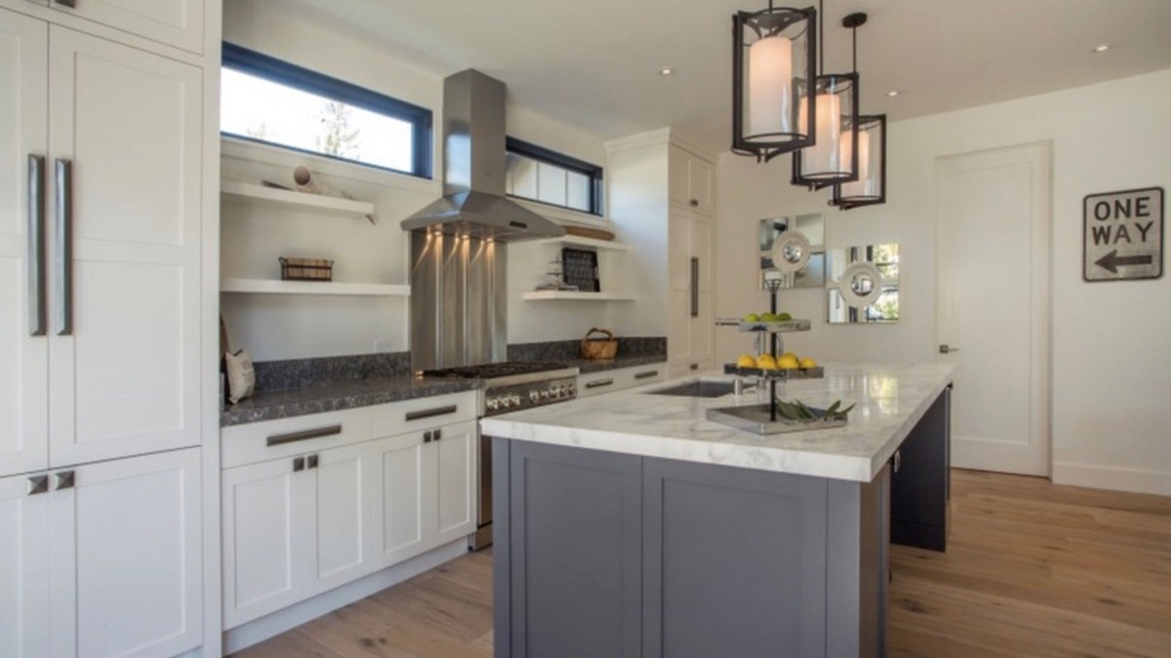 Photo of Kitchen in St. Helena