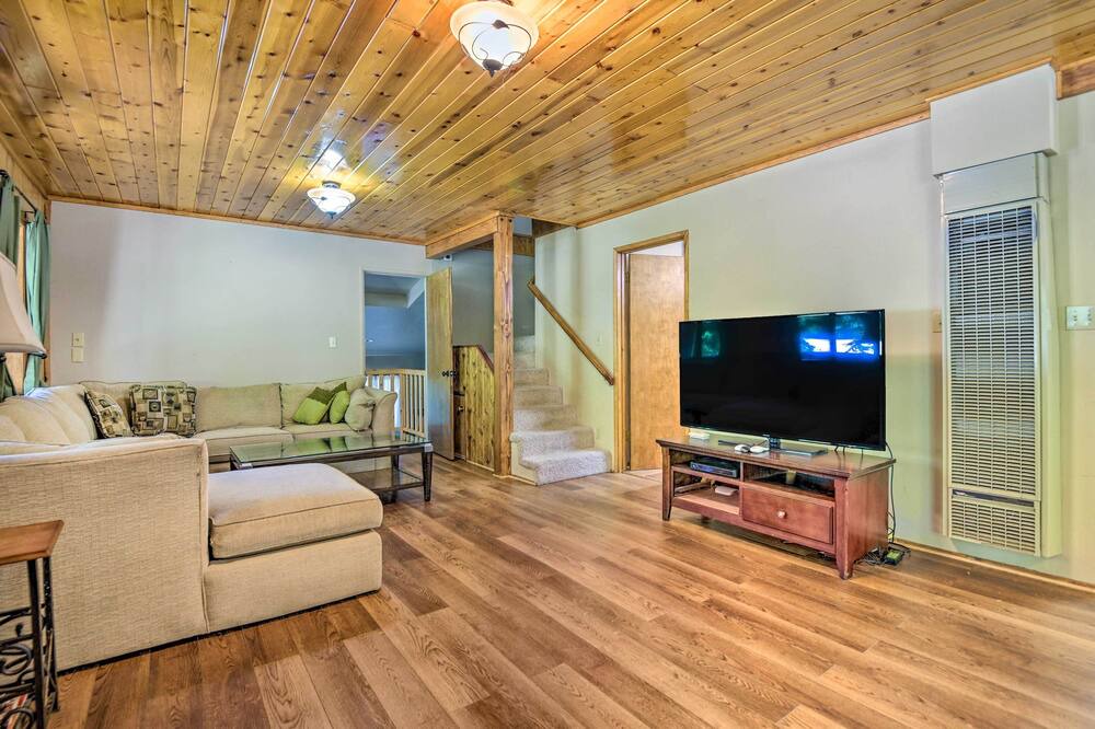 Photo of Bedroom in Pine Mountain Club