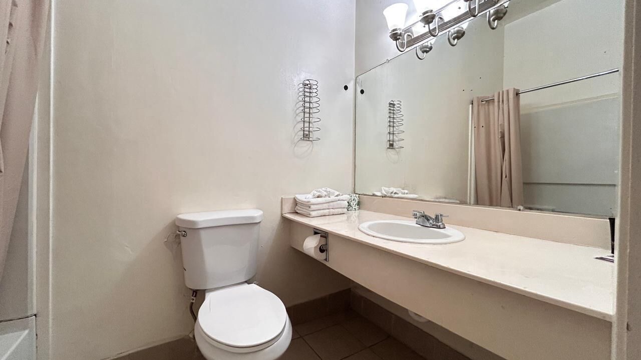 Photo of Bathroom in Vallejo