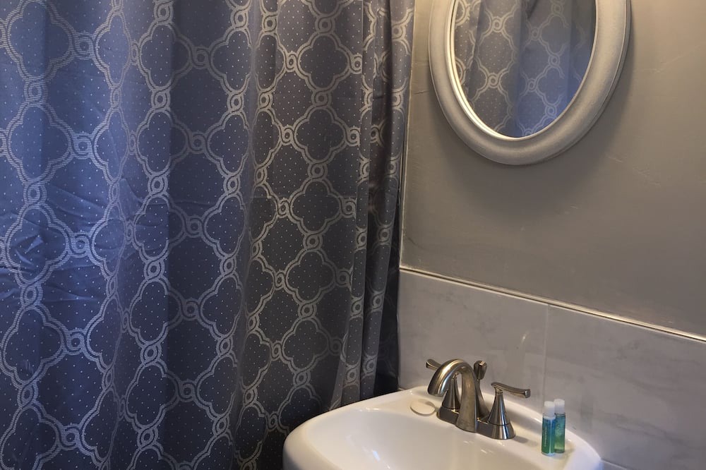 Photo of Bathroom in Lodi